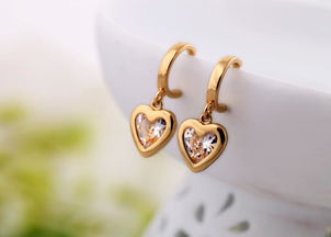 時尚臻品 歐美鑲鉆水晶吊墜耳釘，詮釋女性優雅魅力