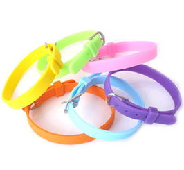 時尚軟膠手環 環保PVC材質，立體感LOGO，美發飾品銷售新風尚